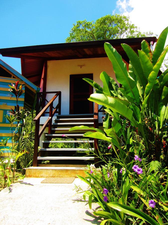 Casa Abundancyah B&B Bocas Town Ngoại thất bức ảnh